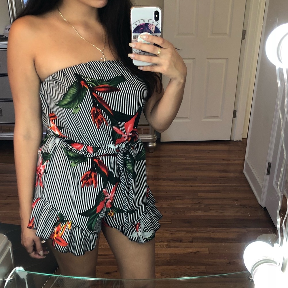 Birds of paradise strapless striped romper